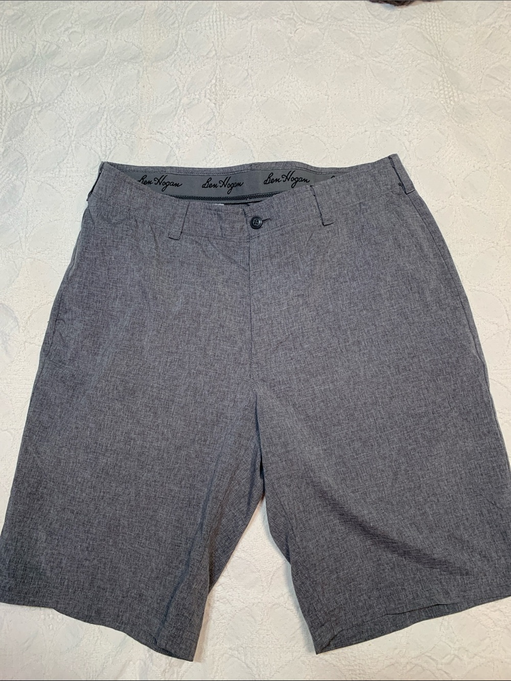 Hogan Gray Men’s Tailored Golf Chino Shorts